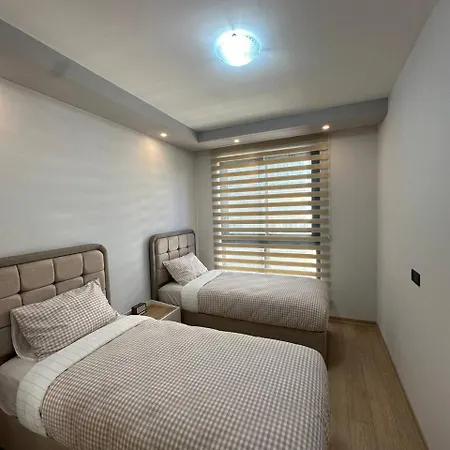 Center Royal Premium Apartamento *